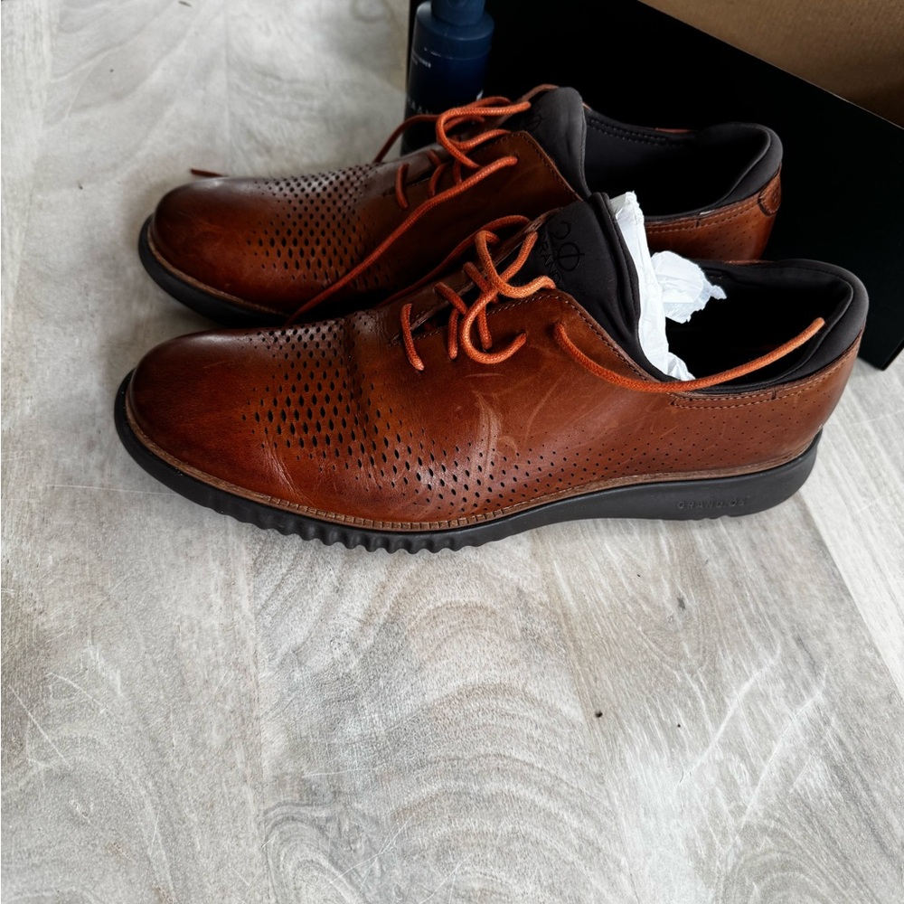 Cole Haan Men's 2.ZERØGRAND Laser Wingtip Oxford in British Tan/Java 11.5 - Picture 4 of 8